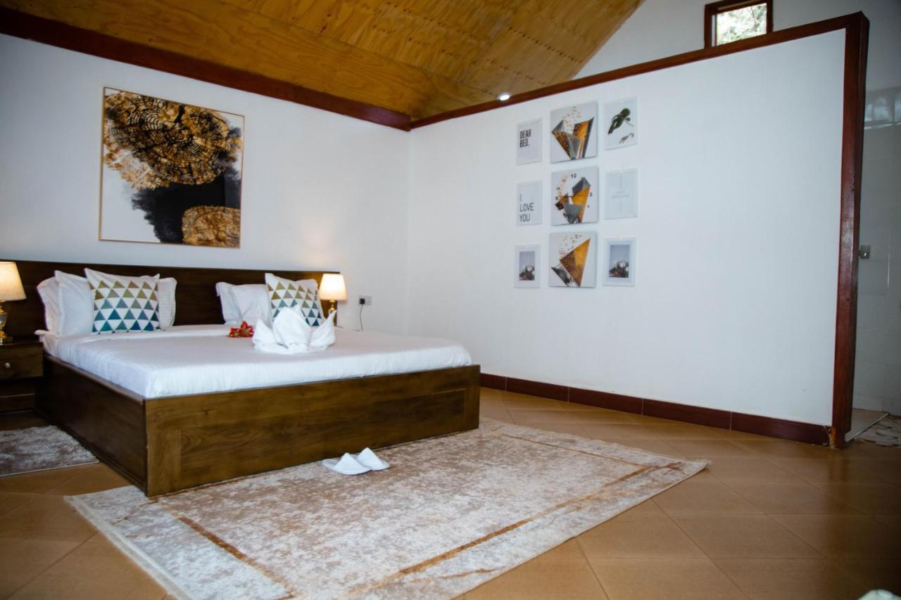 מושי Shose Farmhouse Chalets & Campsite מראה חיצוני תמונה