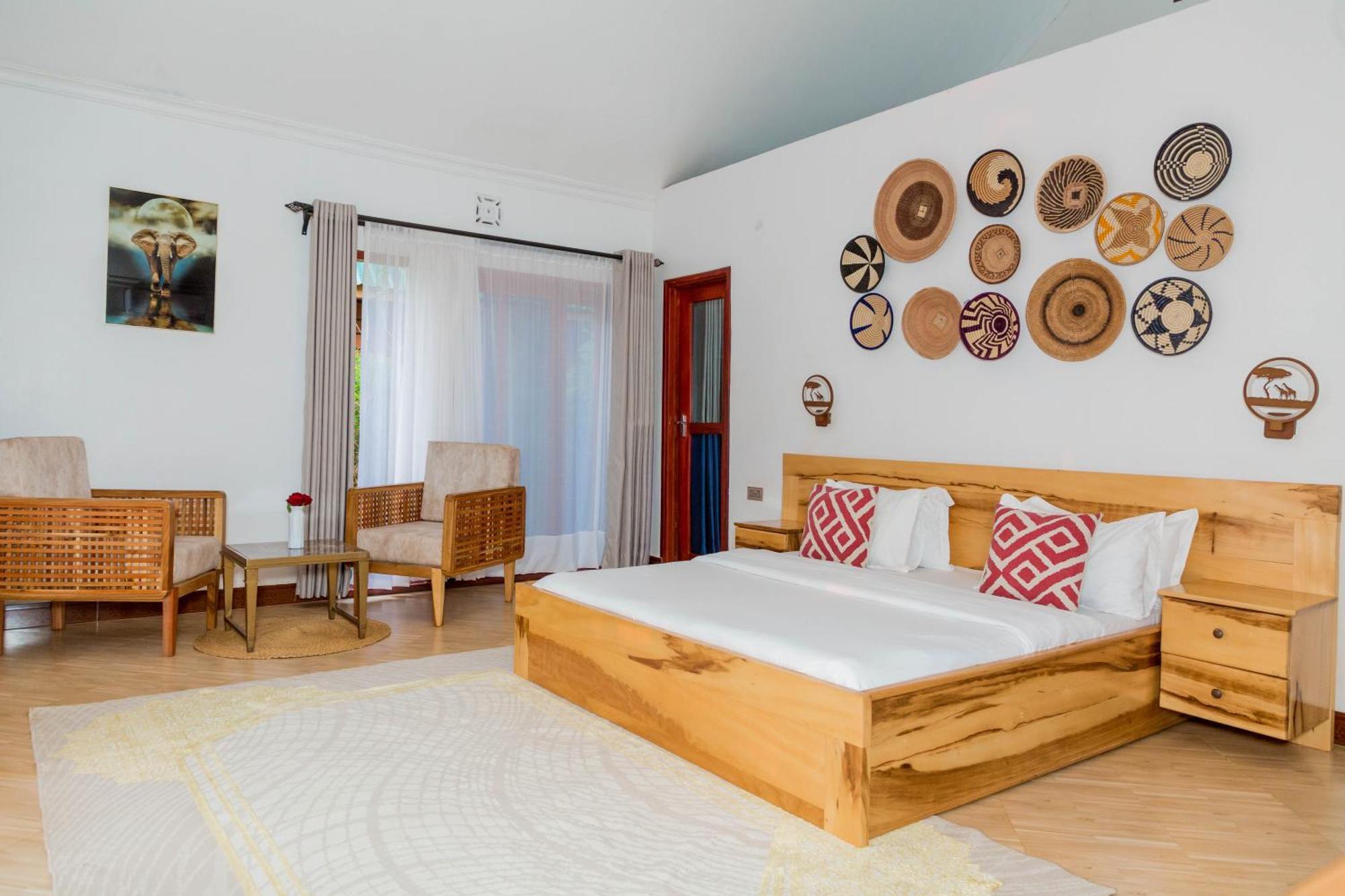 מושי Shose Farmhouse Chalets & Campsite מראה חיצוני תמונה