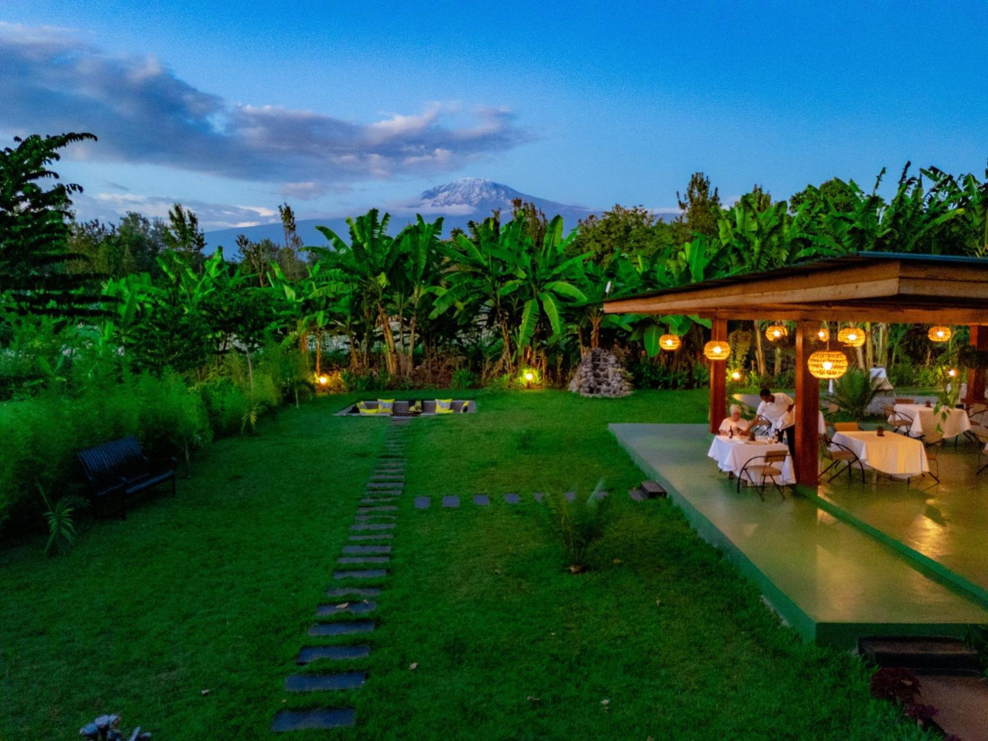 מושי Shose Farmhouse Chalets & Campsite מראה חיצוני תמונה