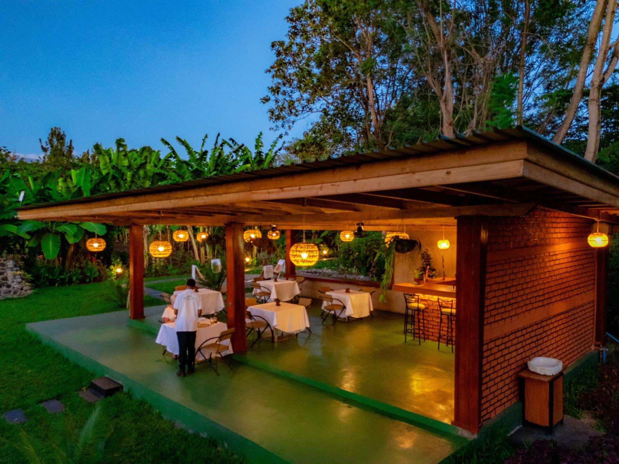 מושי Shose Farmhouse Chalets & Campsite מראה חיצוני תמונה